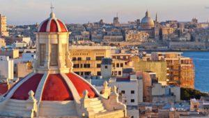 Malta manzarası ve kilise